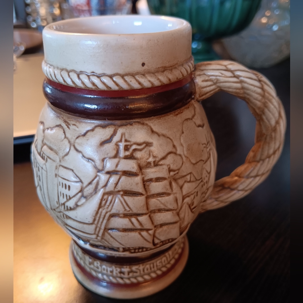 AVON SHIP SCENE MUG